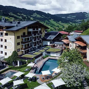 familienresort-ellmauhof-das-feriengut.saalbachhinterglemmhotels.com/