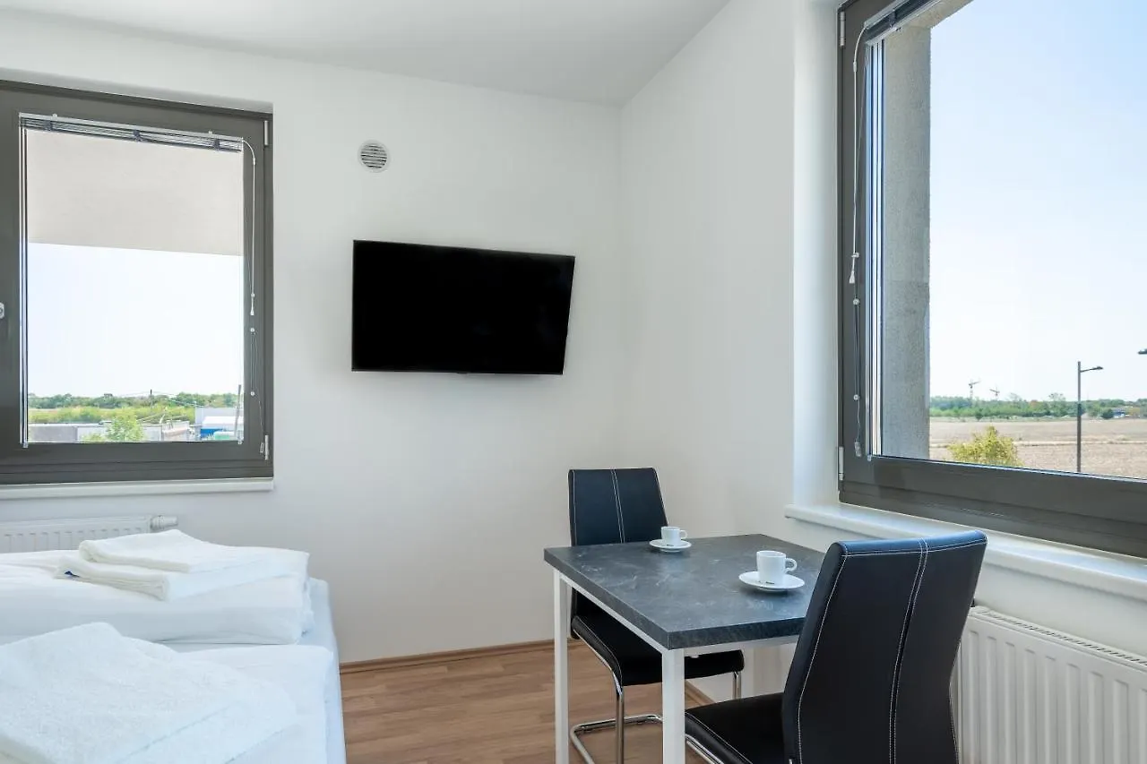 Aparthotel Feelgood Apartments Lakeliving Inklusive Garagenplatz Vienna Austria